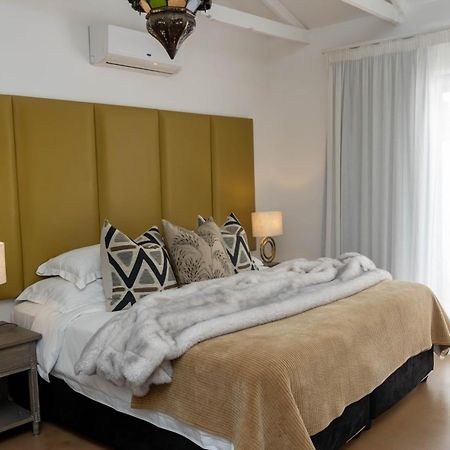 The Rez Guesthouse Walvis Bay Extérieur photo