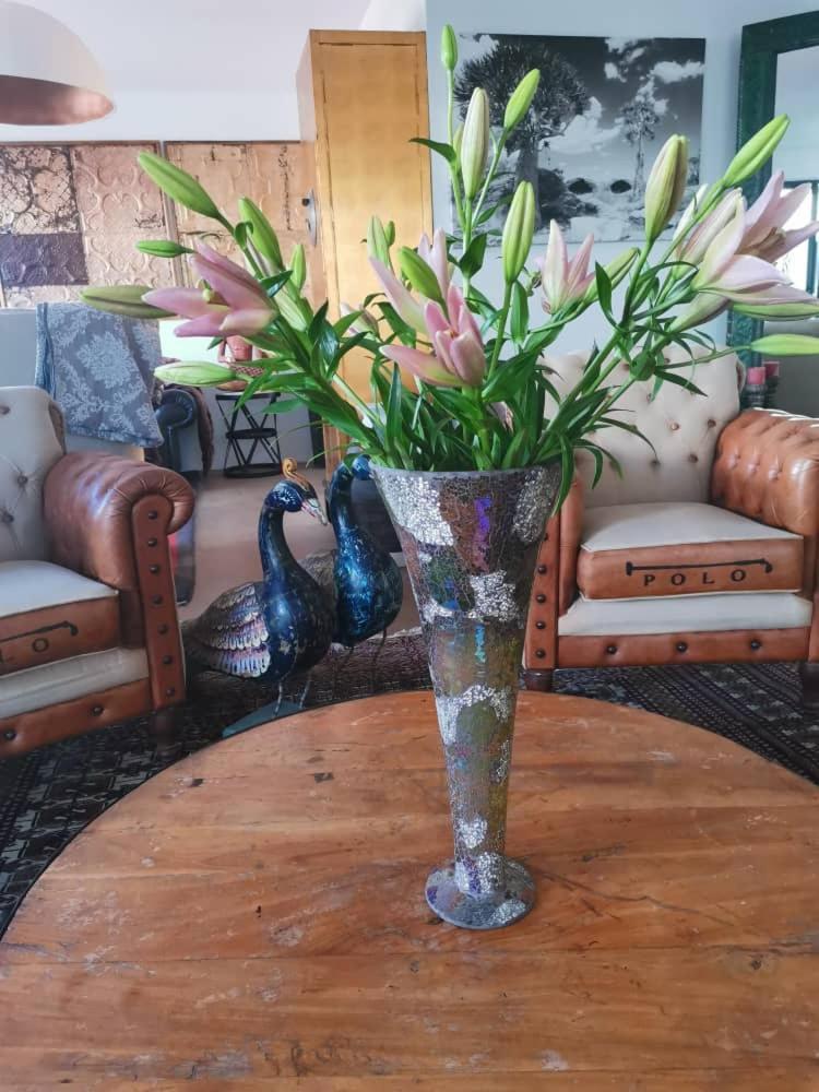 The Rez Guesthouse Walvis Bay Extérieur photo