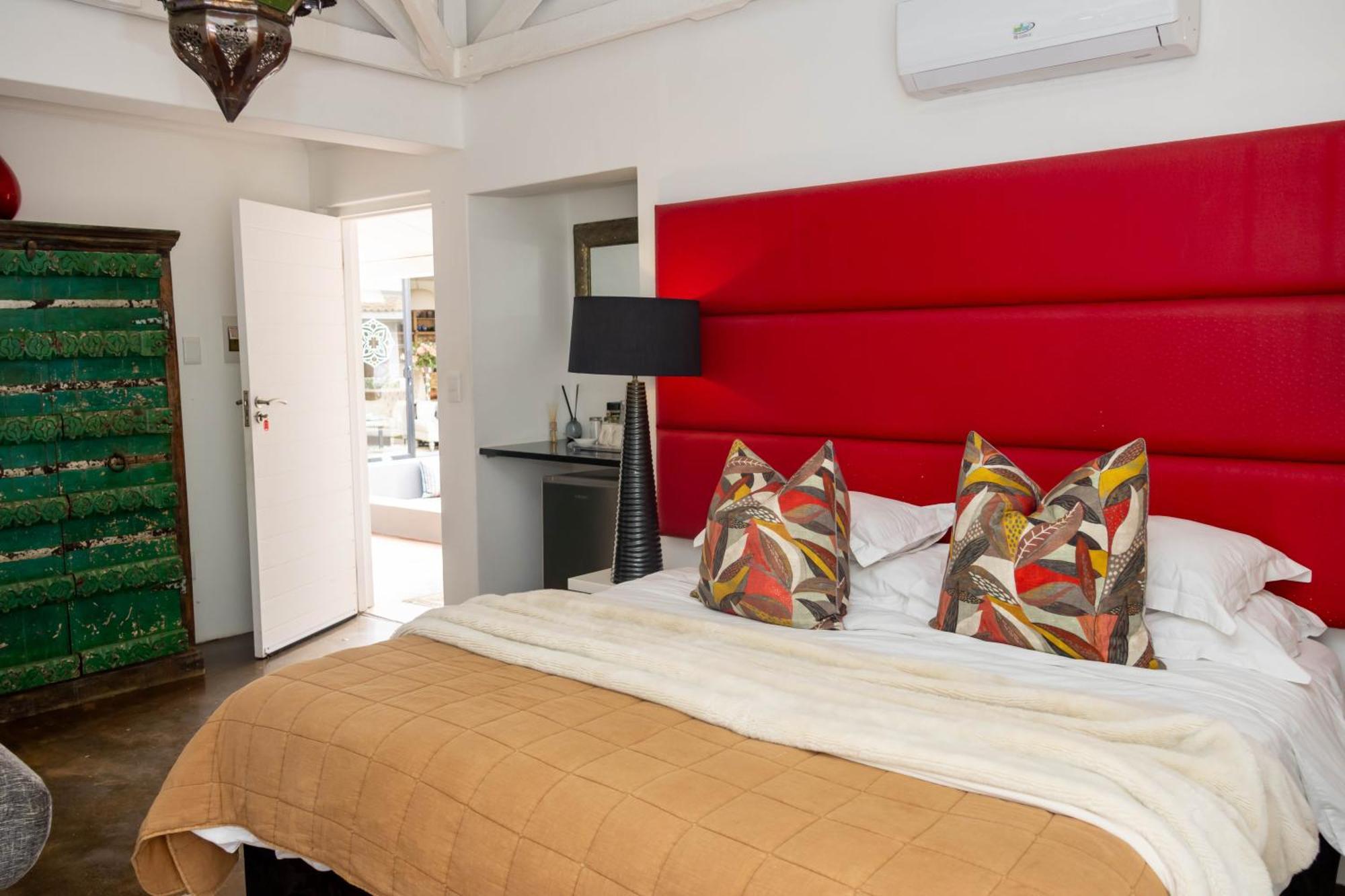 The Rez Guesthouse Walvis Bay Extérieur photo